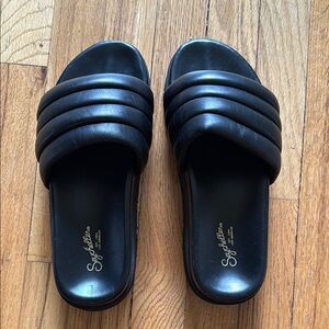 Soft Collection Black Slide Sandals